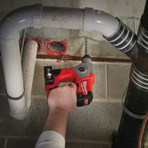 Комплект винтоверт и перфоратор Milwaukee M12PP2B-602X, 12V