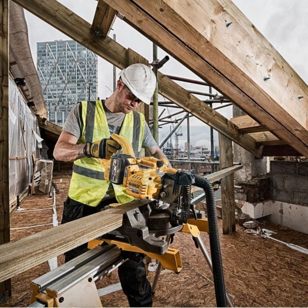 Акумулаторен настолен циркуляр с герунг DeWALT DCS777N, 54 V, ф 216 мм