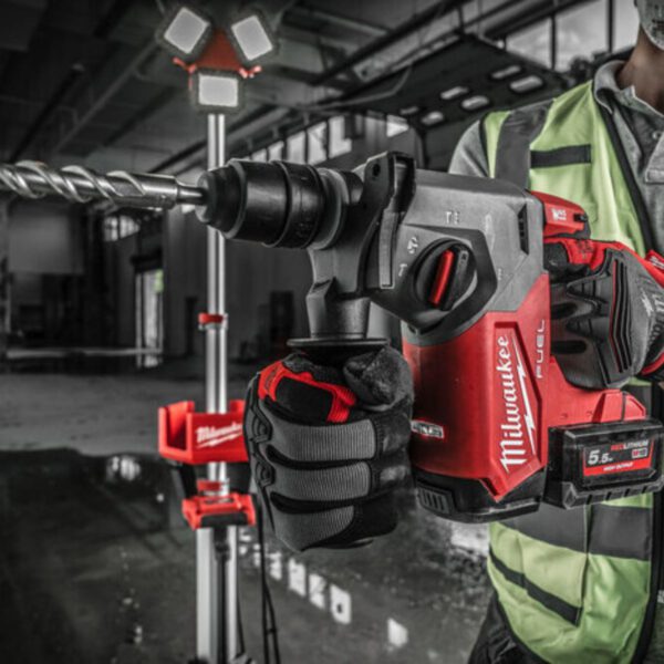 Акумулаторен перфоратор Milwaukee M18FHX-0, 18V, SDS-plus, 2.5J, 26mm