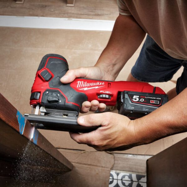 Акумулаторен Прободен Трион – Зеге Milwaukee M18FBJS-0 с регулиране на оборотите
