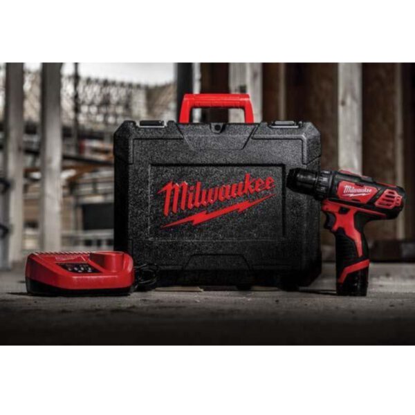 Акумулаторен винтоверт Milwaukee M12 BDD-201C, 12V, 30Nm