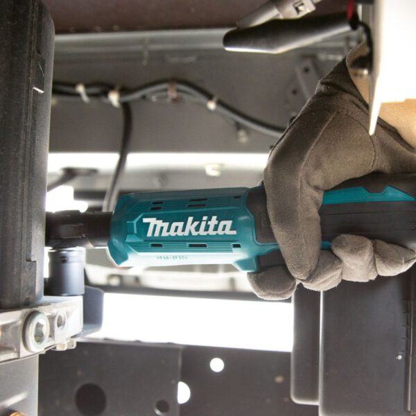 Акумулаторна тресчотка Makita DWR180Z 47,5Nm 1/4 - 3/8 "