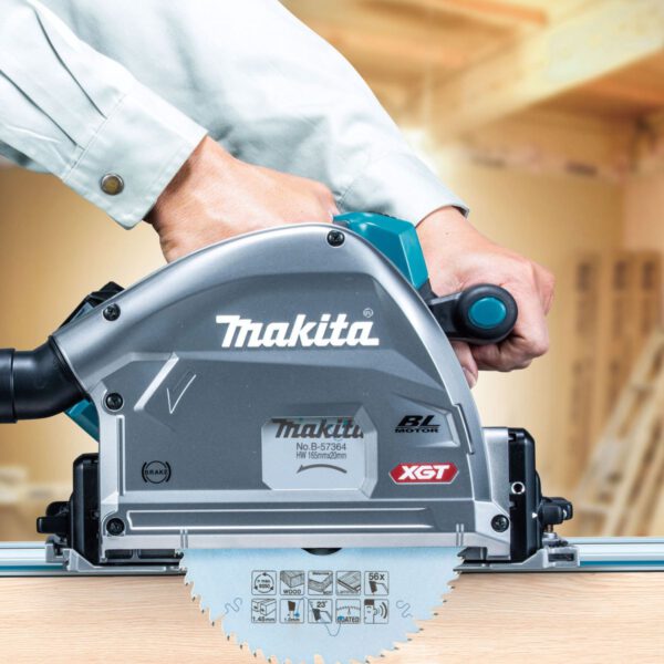 Потапящ циркуляр Makita SP001GZ03 165mm