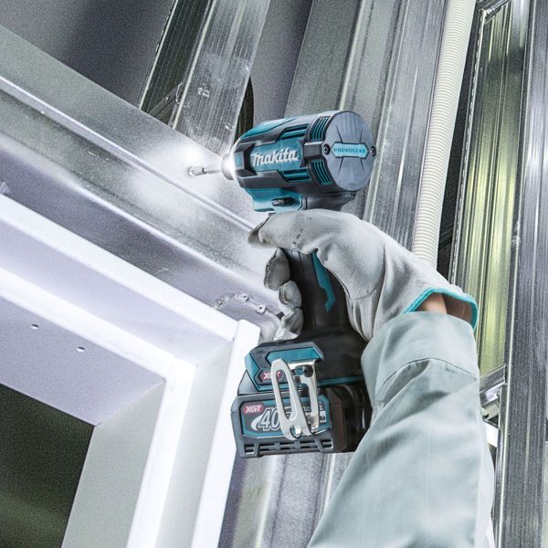 Акумулаторен професионален ударен винтоверт Makita TD001GZ, 220 Nm, XGT, 40 V