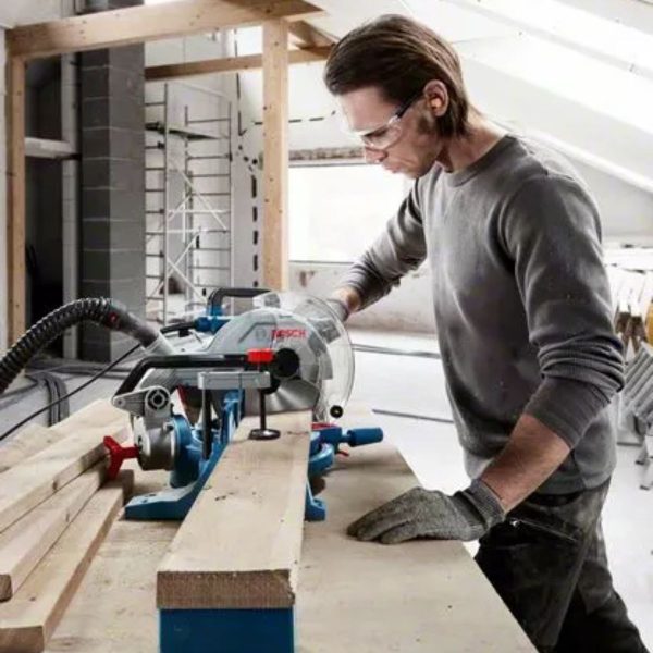 Акумулаторен потапящ циркуляр BOSCH GCM 18V-254 Professional, 18 V, 254 мм