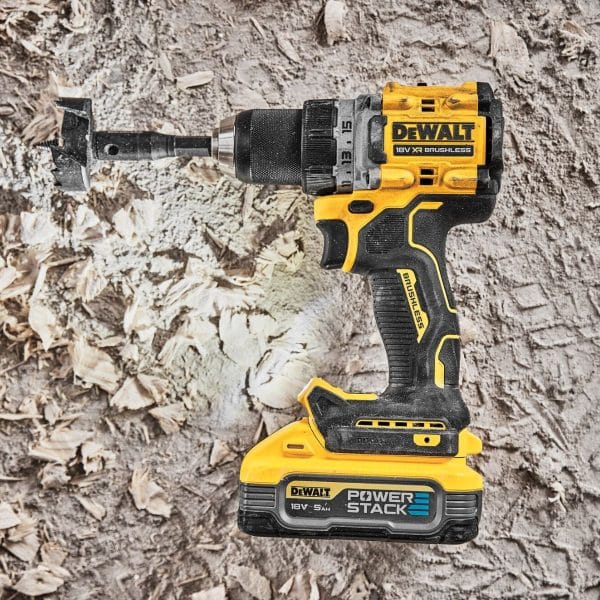 Акумулаторен винтоверт DeWalt DCD800H2T, 18V, 90Nm