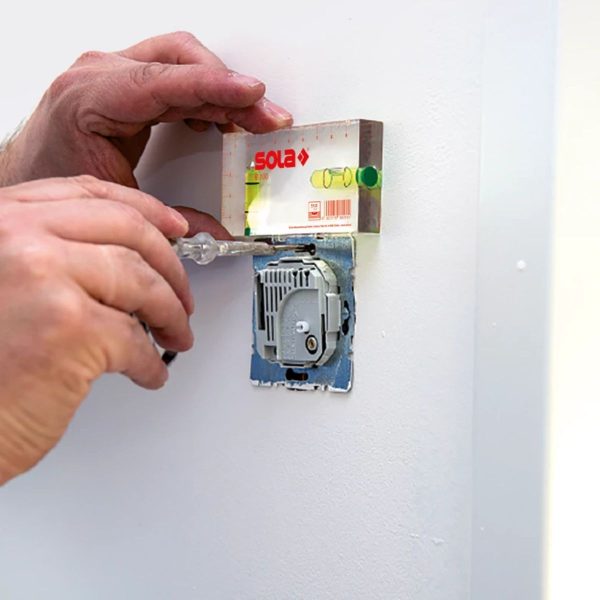 Мини нивелир Sola R100, зелен, дисплей, 1622142