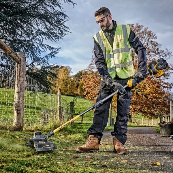 Акумулаторен тример DeWALT DCM571N, 54 V, 38 см