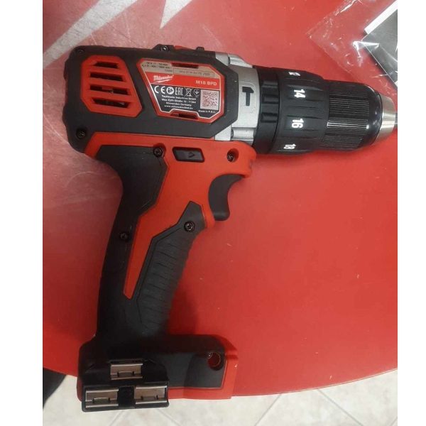Акумулаторен Ударен Винтоверт Milwaukee M18BPD-0, 60Nm, ВТОРА УПОТРЕБА