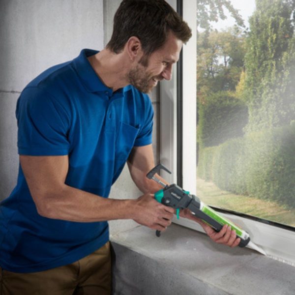 Пистолет за силикон Wolfcraft MG 550, 310 ml