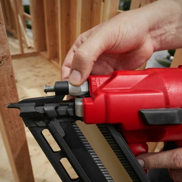 Акумулаторен такер за дърво Milwaukee M18FFN-0B, 50-90мм, безчетков