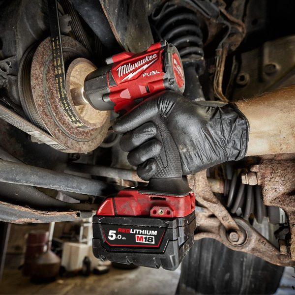 Акумулаторен гайковерт Milwaukee M18FMTIW2F38-0X, 18V, 813 Nm