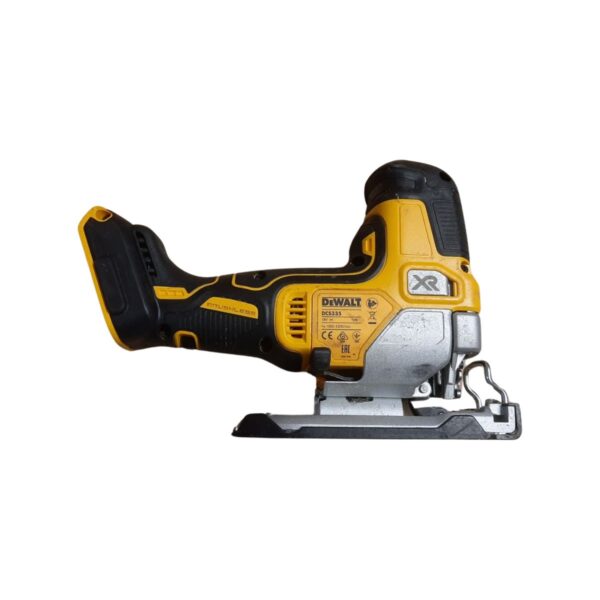 Акумулаторен прободен трион - зеге DeWALT DCS335N, 18V ВТОРА УПОТРЕБА