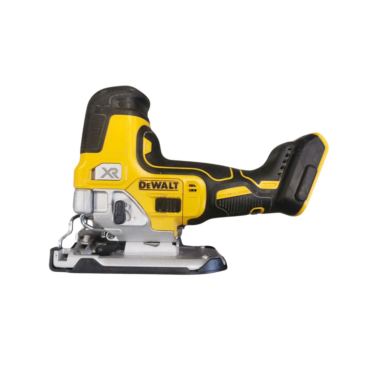 Акумулаторен прободен трион - зеге DeWALT DCS335N, 18V ВТОРА УПОТРЕБА 1 Акумулаторен прободен трион - зеге DeWALT DCS335N, 18V ВТОРА УПОТРЕБА