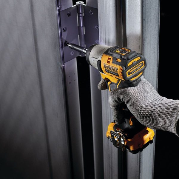 Акумулаторен ударен винтоверт DeWALT DCF801N, 163 Nm, 12 V