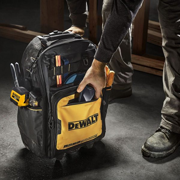Раница за инструменти DeWALT DWST60101-1, 35х24х54 см, 46 джоба