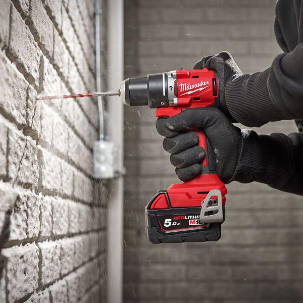 Акумулаторен ударен винтоверт Milwaukee M18 BLPDRC-422C, 18 V, 60.5 Nm, 4933492825