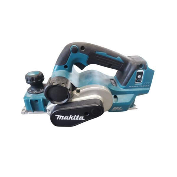 Акумулаторно безчетково ренде Makita DKP181Z, 18V, 82 мм ВТОРА УПОТРЕБА