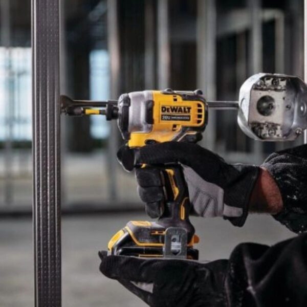 Акумулаторен винтоверт DeWalt DCF809D2T, 18V, 190Nm