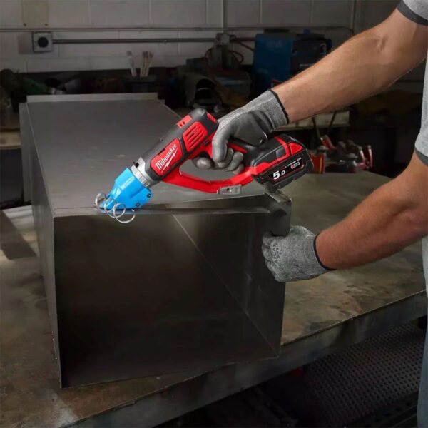 Акумулаторна ножица за ламарина Milwaukee M18 BMS20-0, 18V, 77 мм