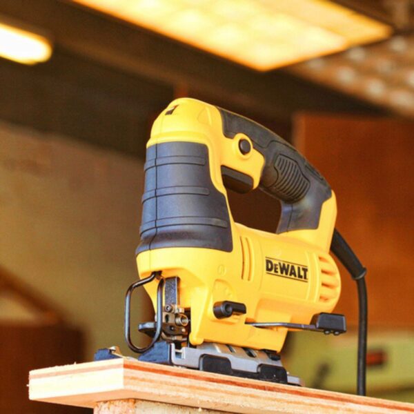 Електрически прободен трион DeWALT DWE349, 650 W, 85 мм