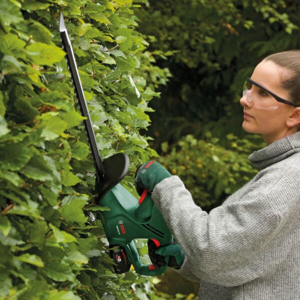 Акумулаторен храсторез BOSCH EasyHedgeCut 18-45, 18 V, 450 мм, 0600849H02