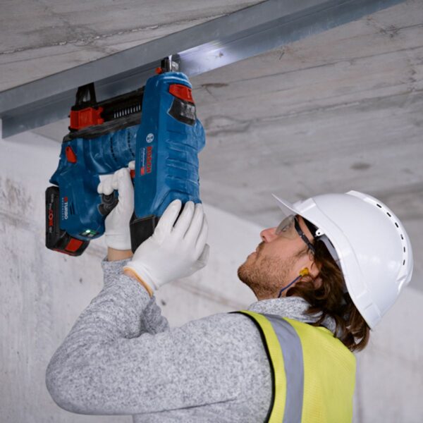 Акумулаторен такер за бетон Bosch GNB 18V-38, 18 V, 13 - 38 мм Solo+, 06019L7001