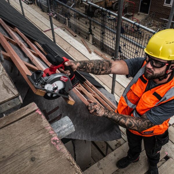 Акумулаторен циркуляр Milwaukee M12FCS442-0, 12 V, 140 мм, 4933493488