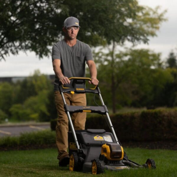 Акумулаторна косачка DeWalt DCMWP500N, 54 V, 53 см