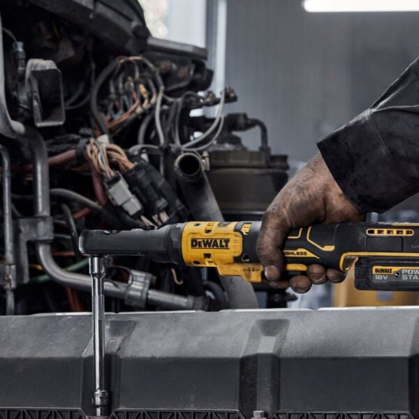 Акумулаторна тресчотка DeWALT DCF510N, 18 V, 102 Nm, 3/8", 1/2 "